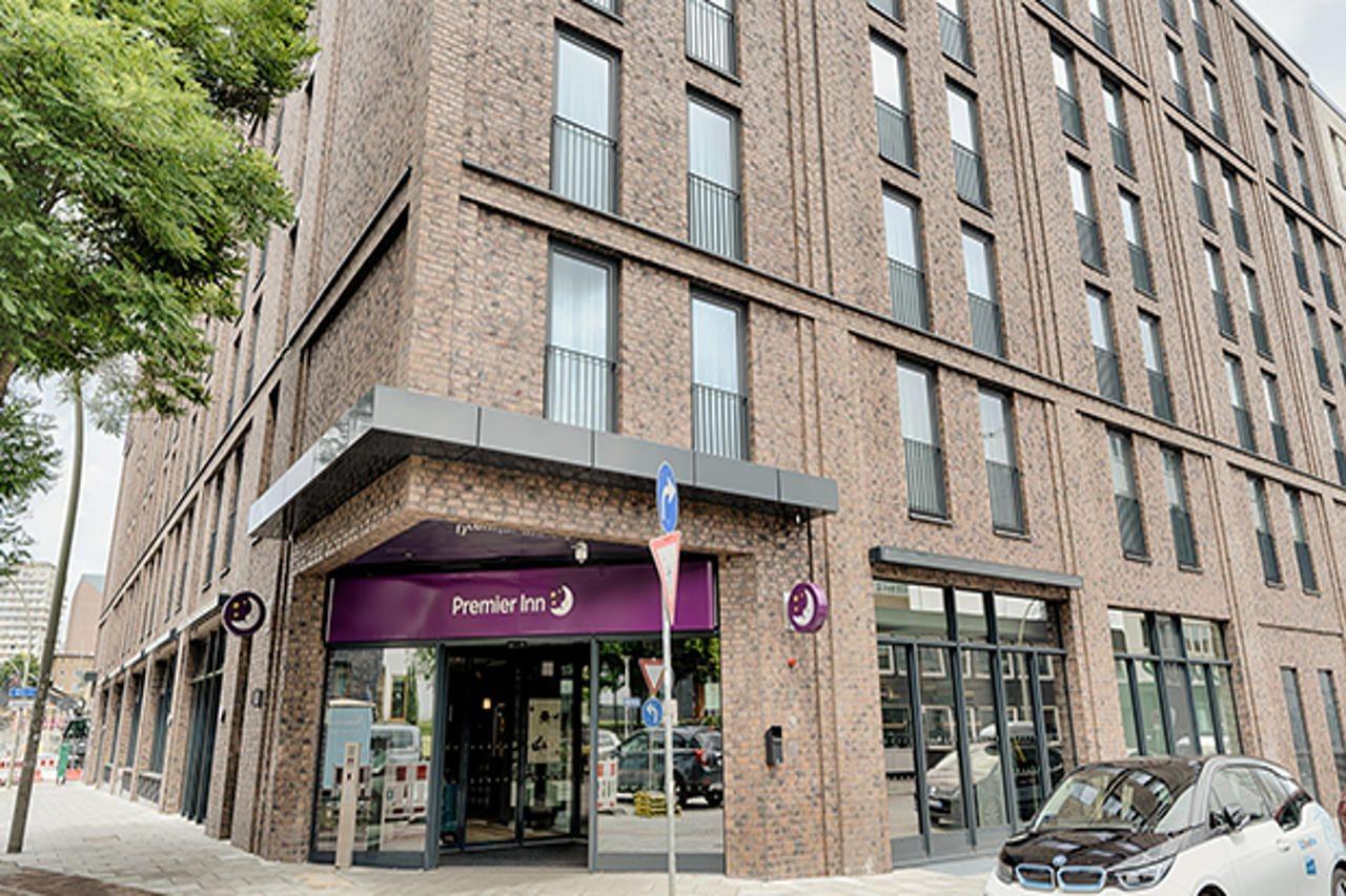 Premier Inn Hamburg City Klostertor المظهر الخارجي الصورة