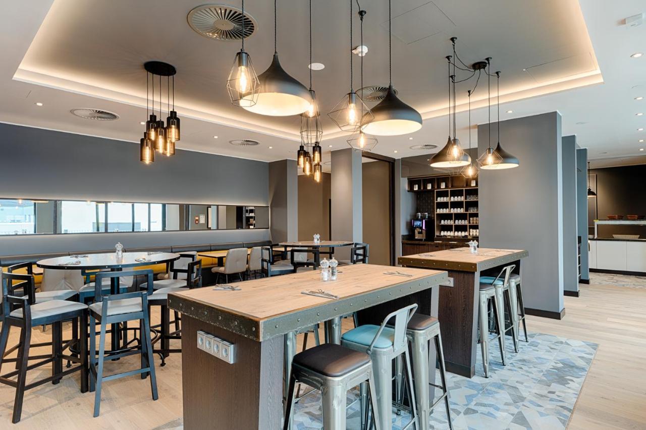 Premier Inn Hamburg City Klostertor المظهر الخارجي الصورة