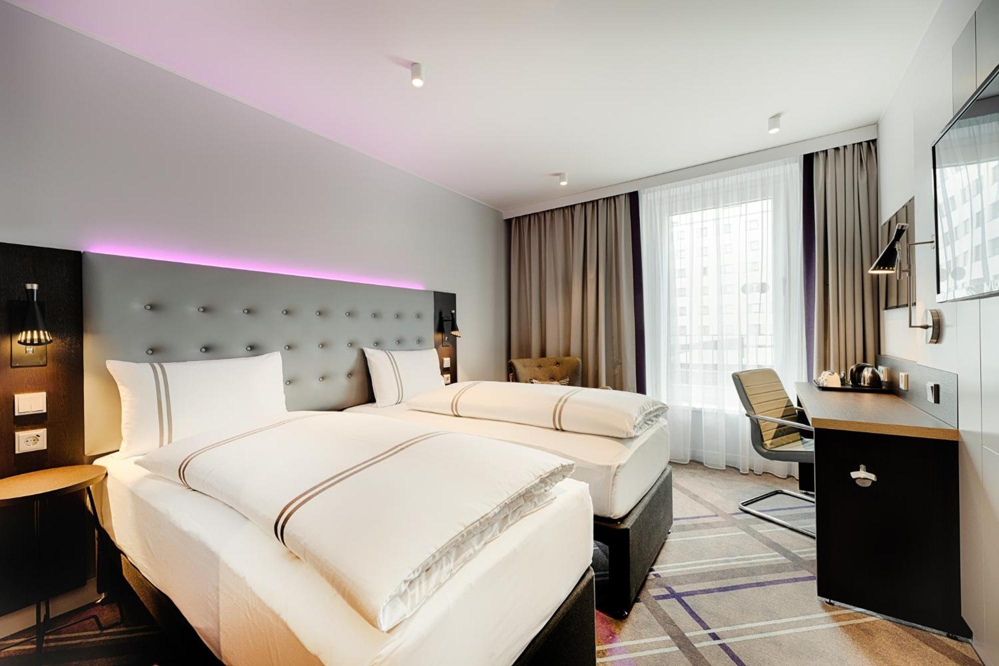 Premier Inn Hamburg City Klostertor المظهر الخارجي الصورة