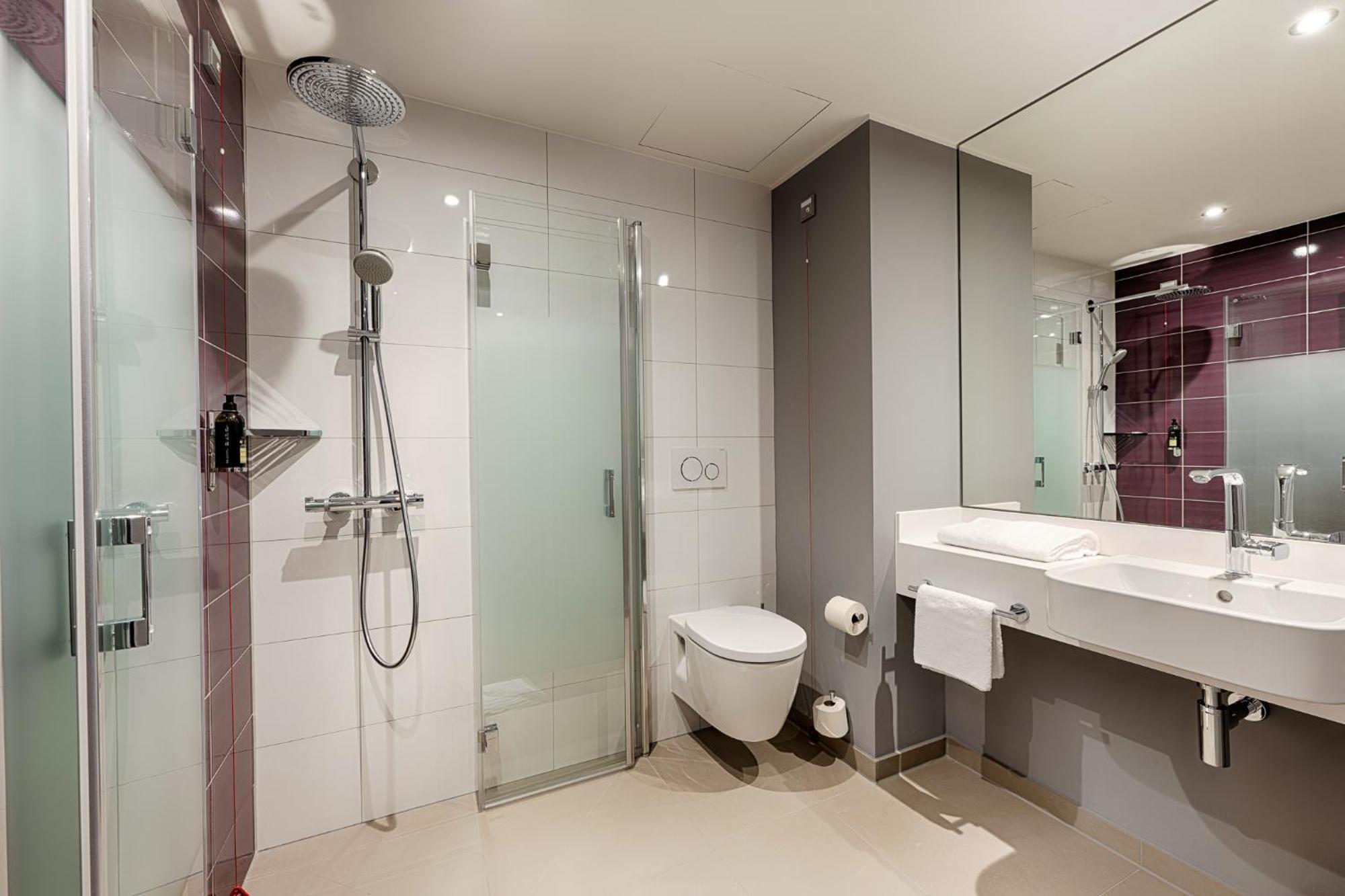 Premier Inn Hamburg City Klostertor المظهر الخارجي الصورة